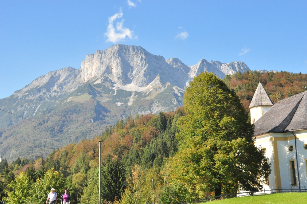 Hochalpkopf -> Berchtesgadener Hochthron: Blick von der Wallfahrtskapelle Ettenberg auf den Berchtesgadener Hochthron