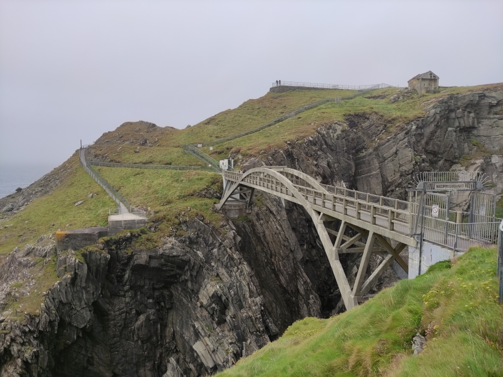 Über die Mizen Bridge