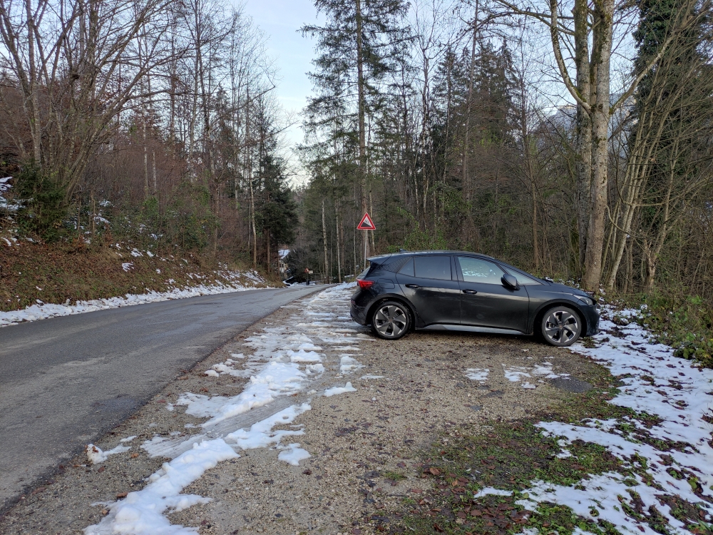 Wanderparkplatz Gfall Stausee