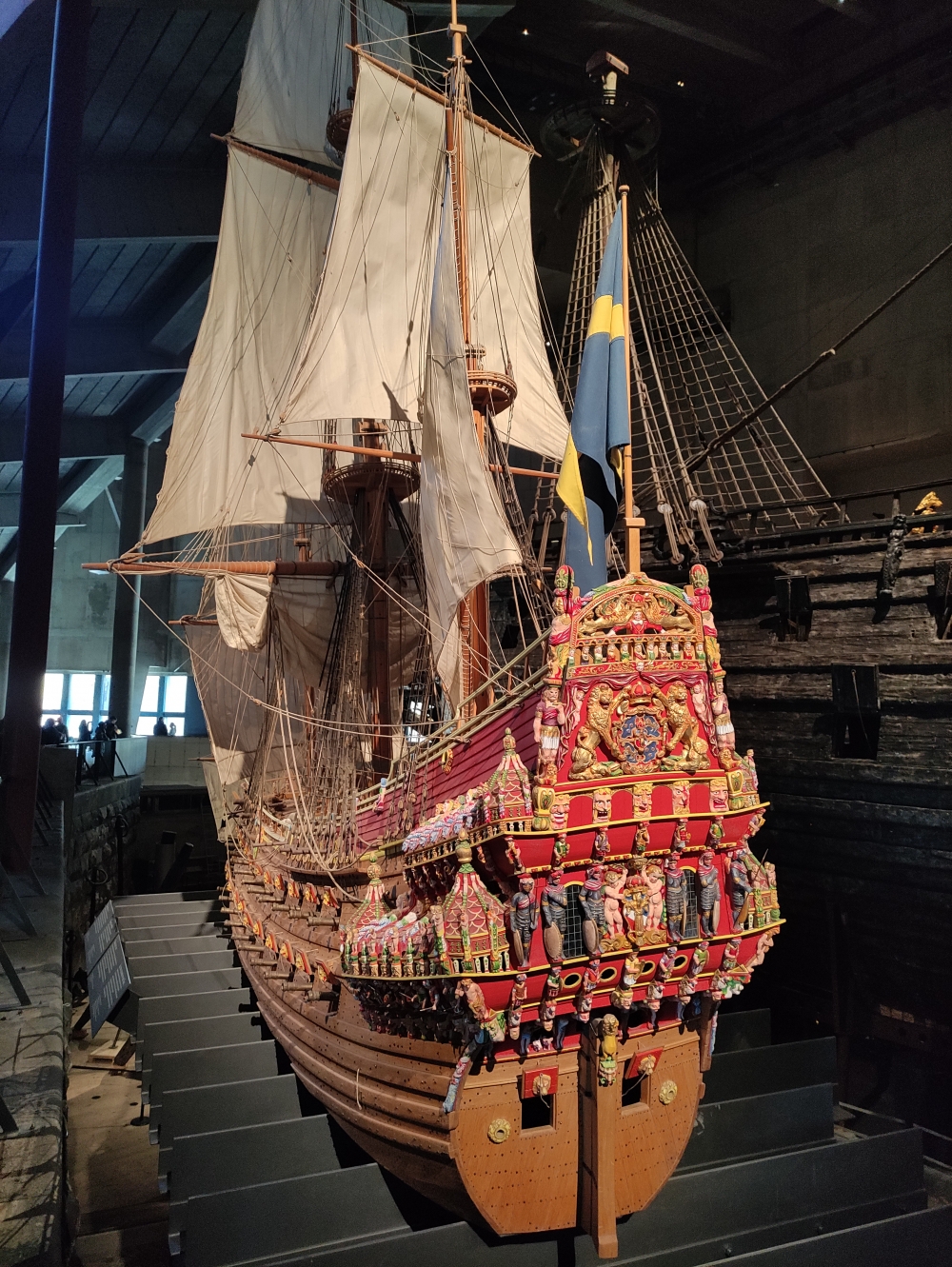 Gravitational Ripples -> Vasa-Museum: Vasa