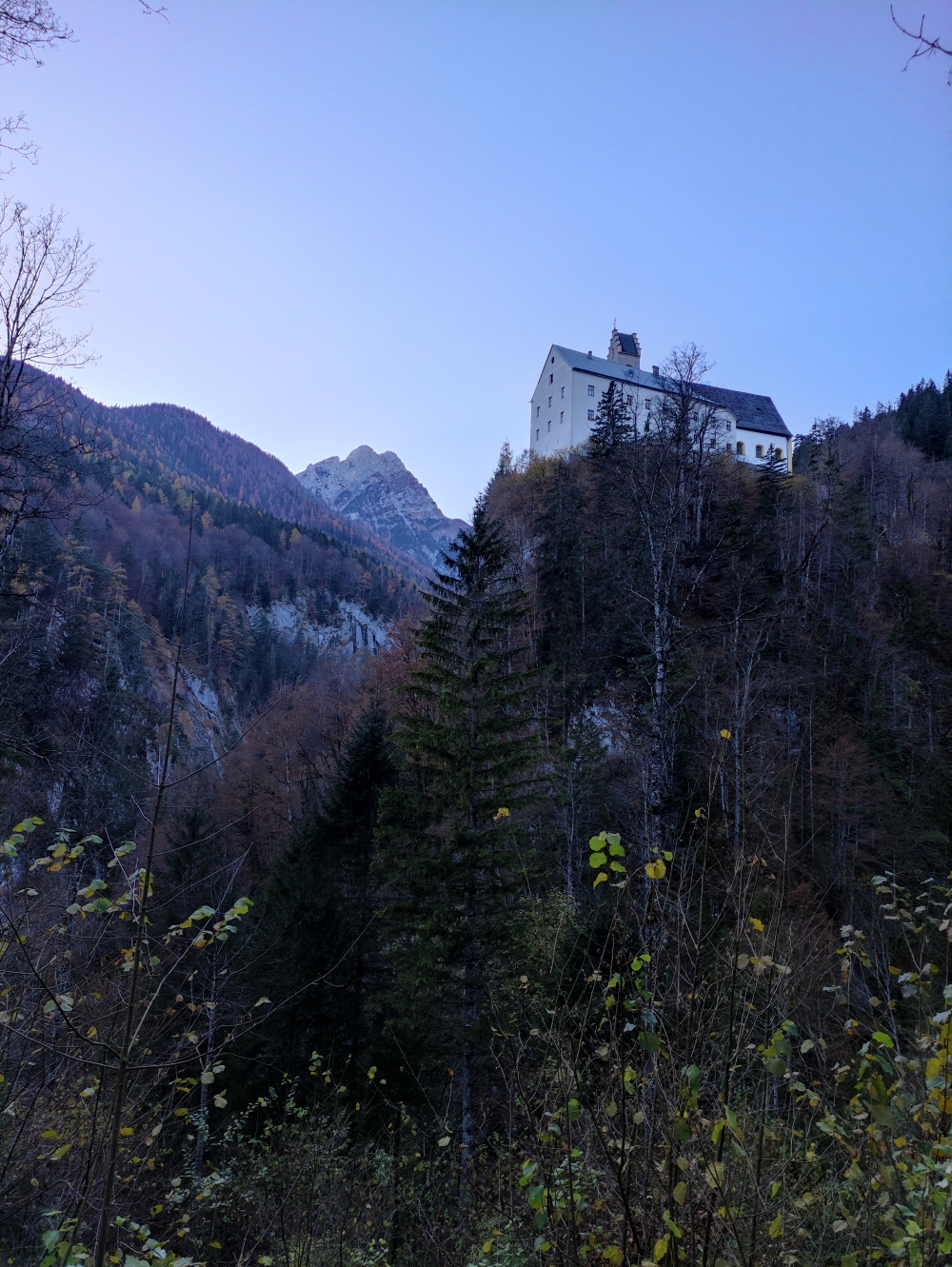 Wallfahrtseinkehr und Wallfahrtskirche (Wallfahrtseinkehr St. Georgenberg)